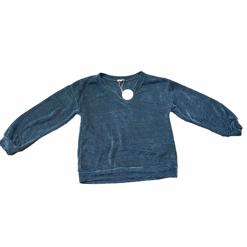 Chenault womens fuzzy v neck sweater blue Size Large Knit Sweater